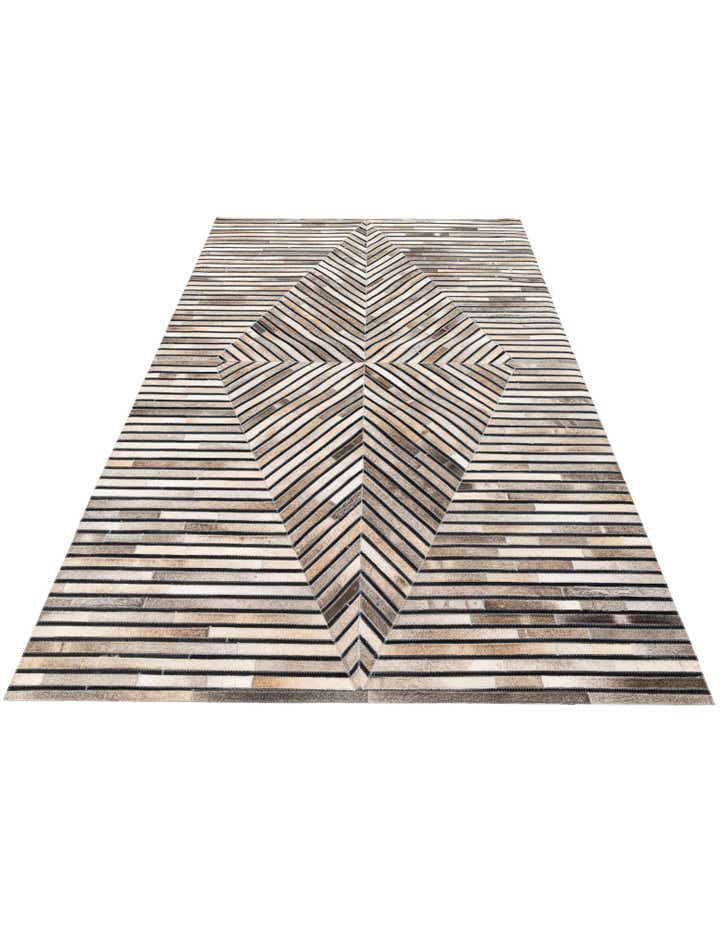 5' 1 x 8' Cowhide Stocks Rug
