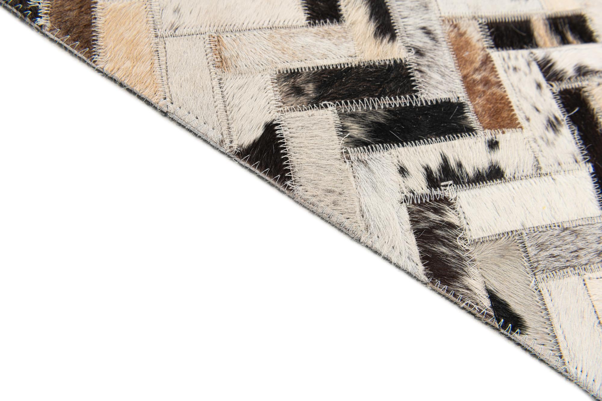 5' x 8' 1 Cowhide Stocks Rug