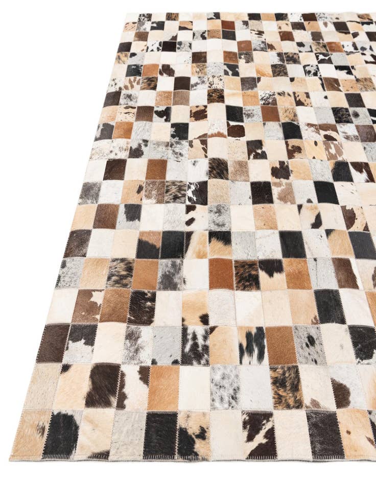 Detail image of 5' x 7' 10 Cowhide Stocks Rug