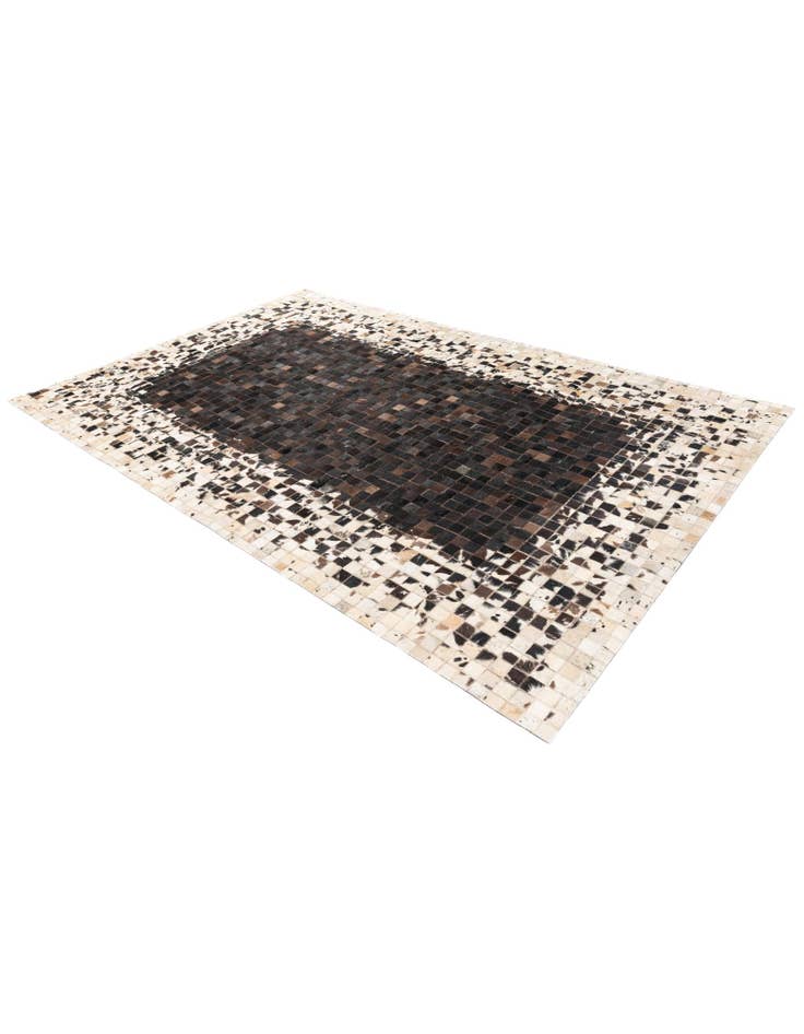 Detail image of 5' x 7' 10 Cowhide Stocks Rug