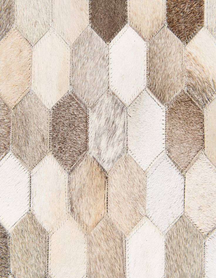 Detail image of 5' 1 x 8' Cowhide Stocks Rug