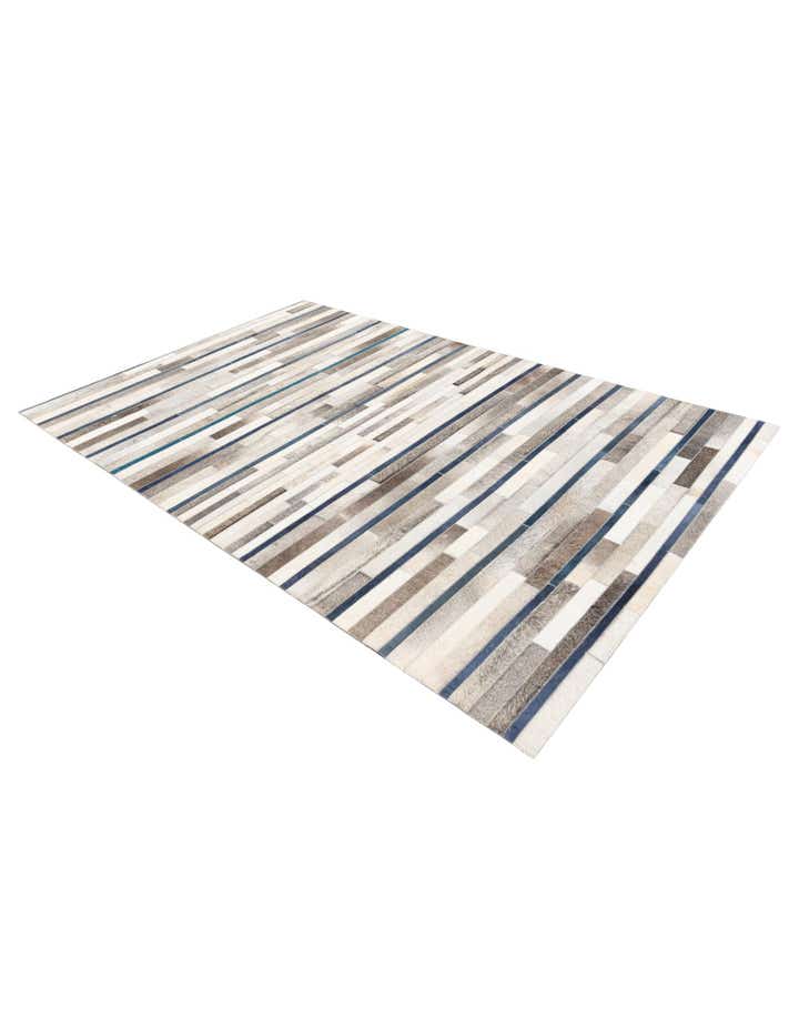 5' x 7' 10 Cowhide Stocks Rug