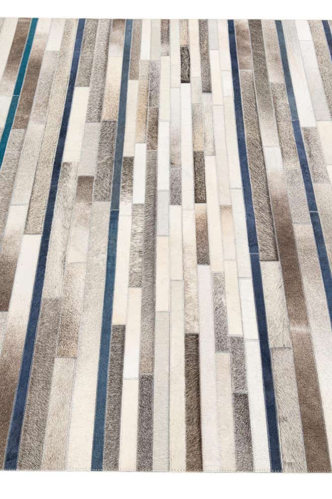 5' x 7' 10 Cowhide Stocks Rug
