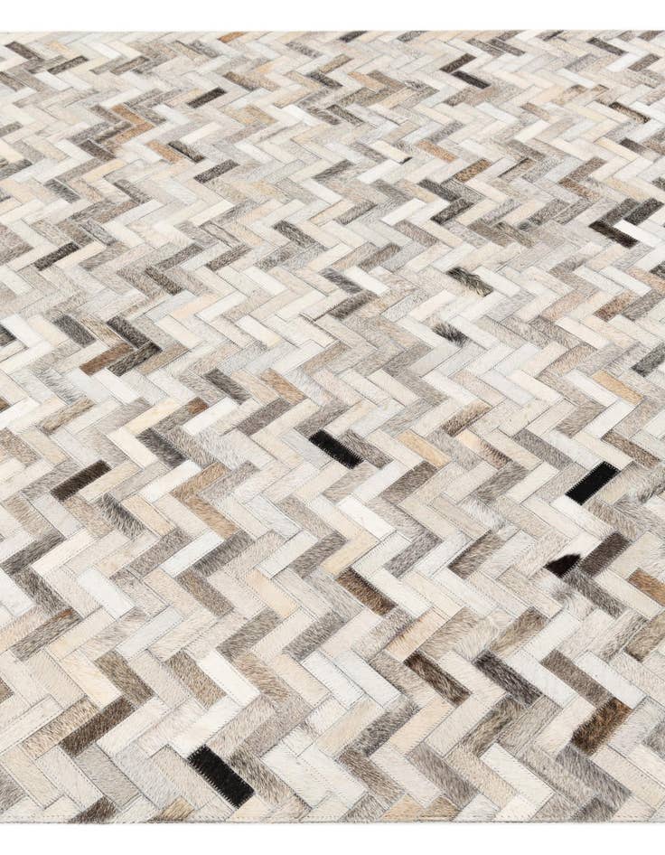 Detail image of 5' x 7' 11 Cowhide Stocks Rug