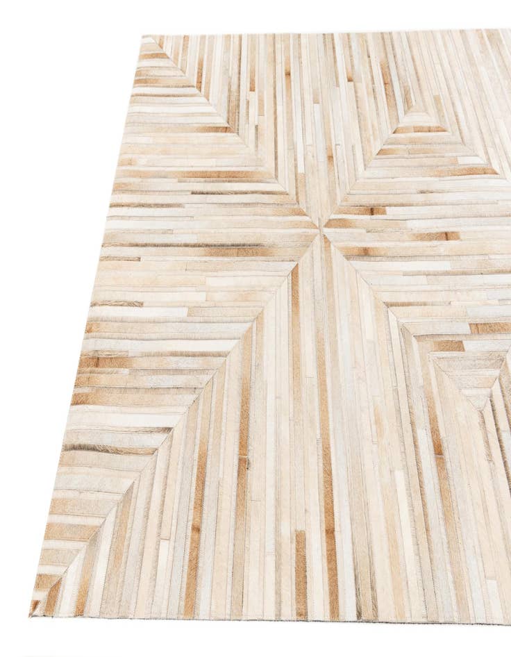 Detail image of 5' x 8' Cowhide Stocks Rug