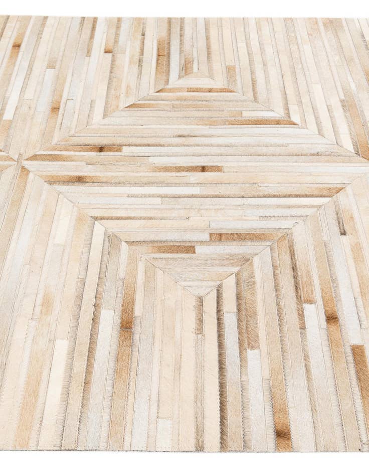 Detail image of 5' x 8' Cowhide Stocks Rug