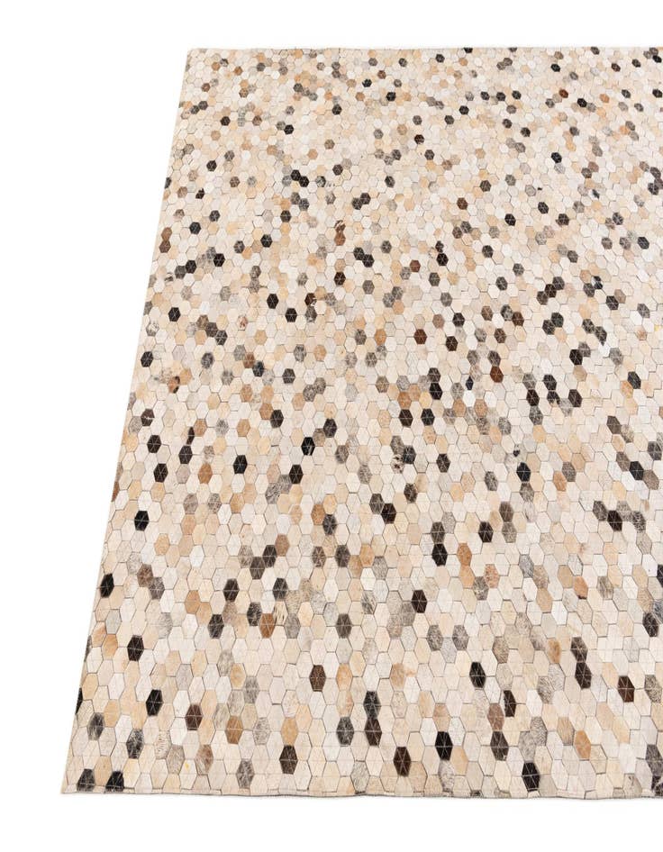 Detail image of 5' 4 x 7' 7 Cowhide Stocks Rug