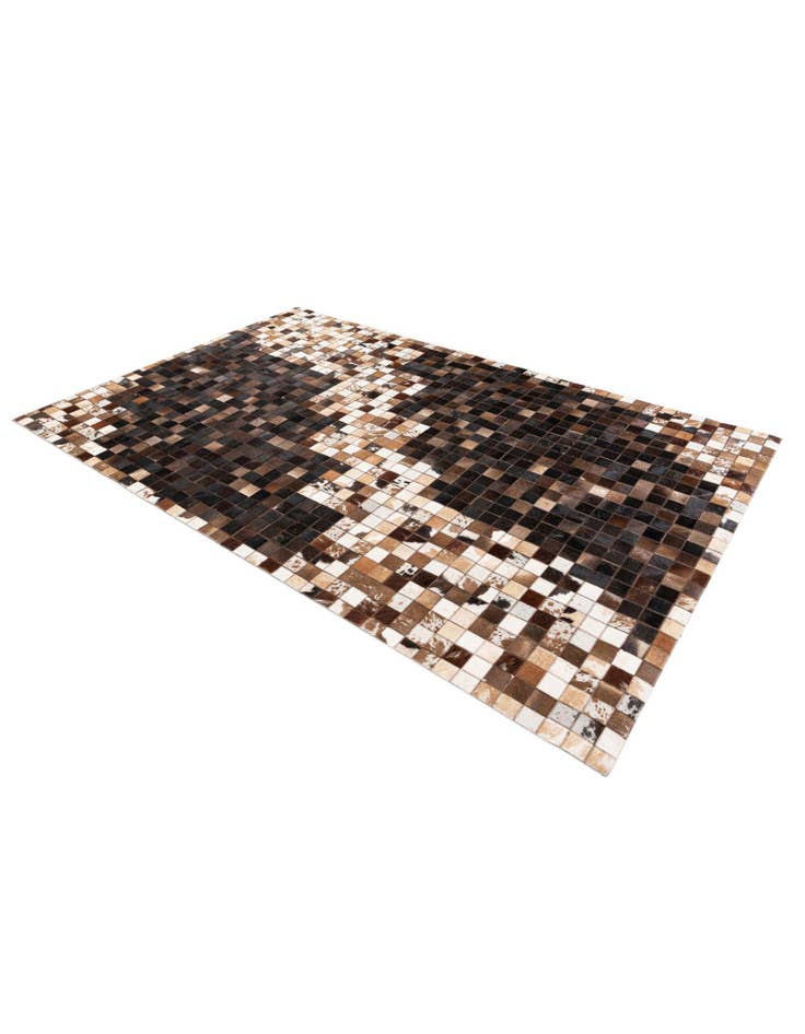Detail image of 5' x 7' 10 Cowhide Stocks Rug