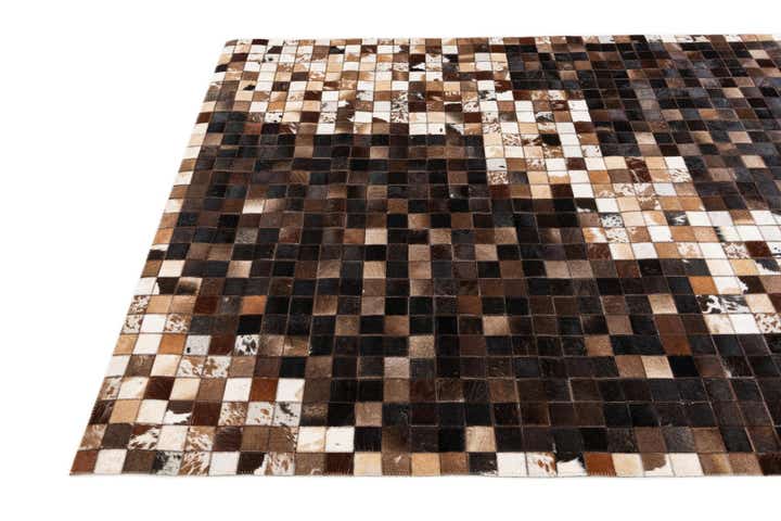 5' x 7' 10 Cowhide Stocks Rug