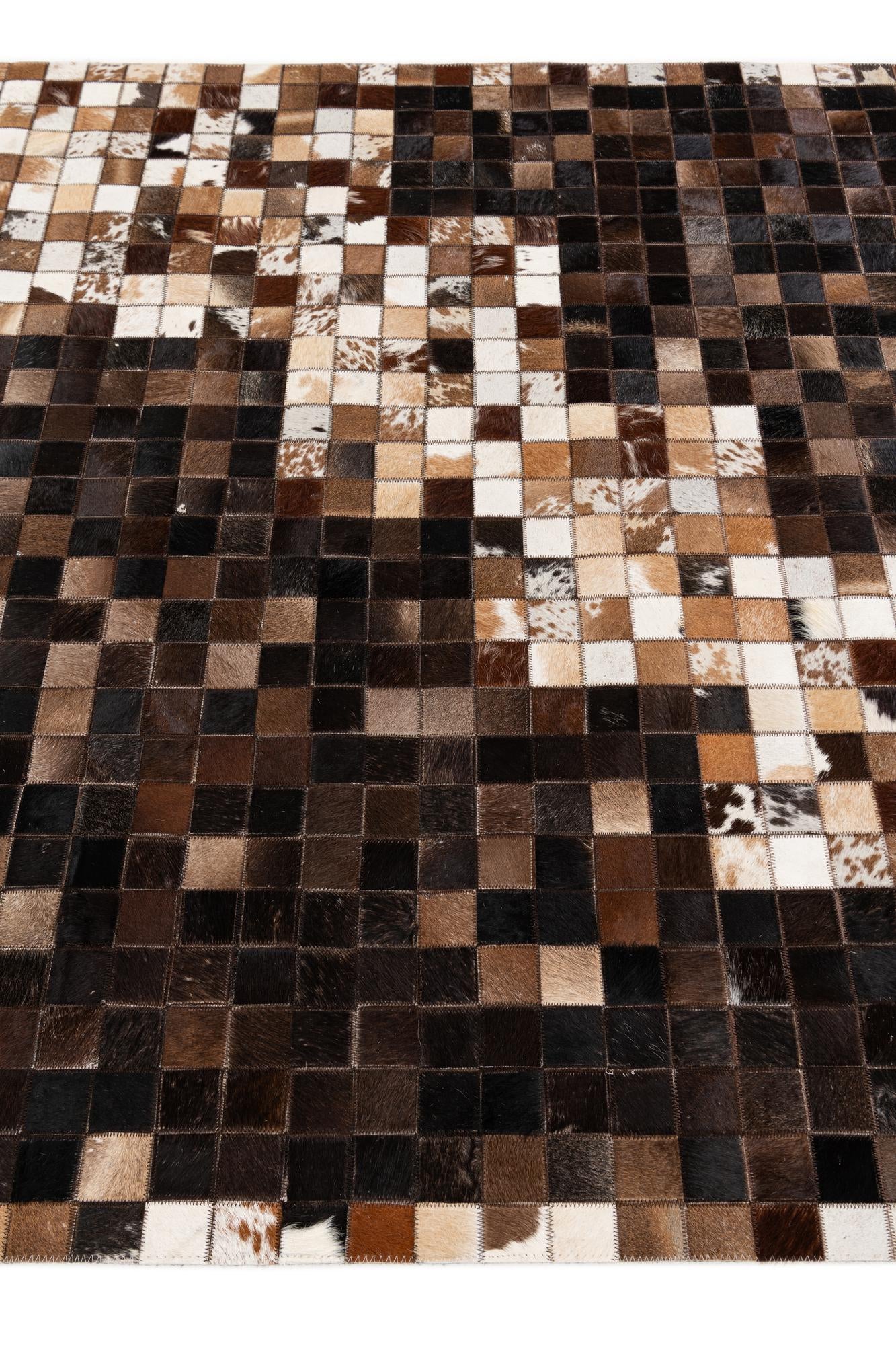 5' x 7' 10 Cowhide Stocks Rug
