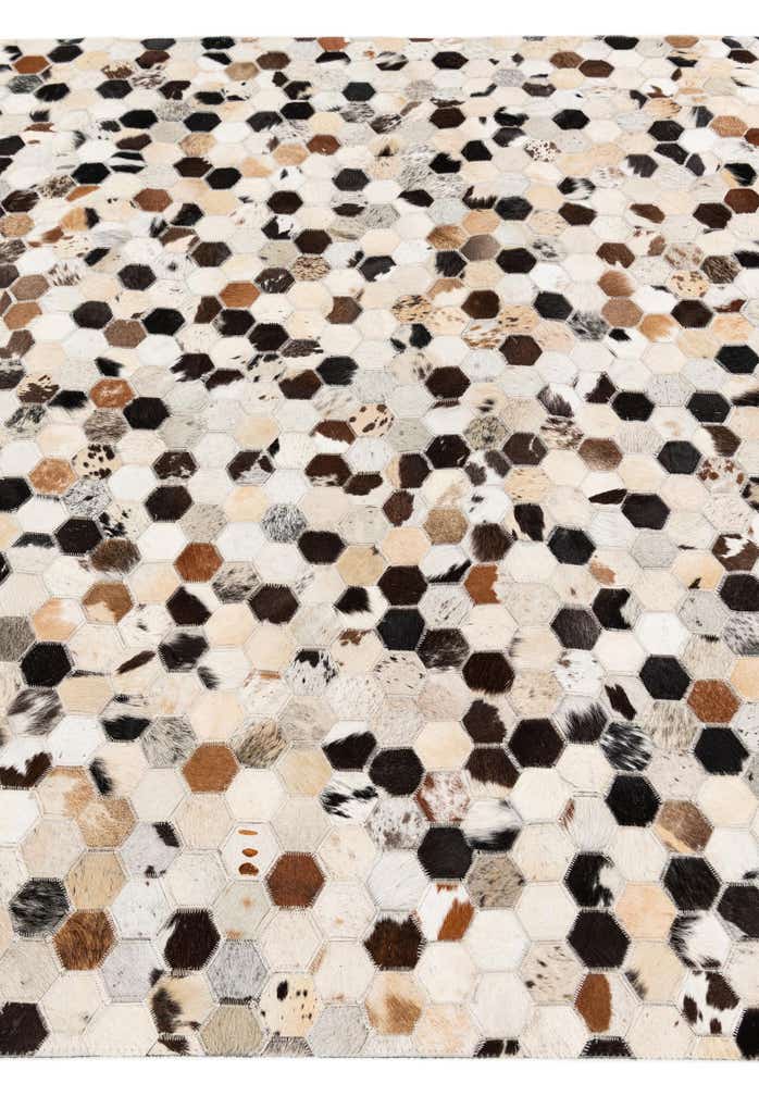 5' 11 x 8' Cowhide Stocks Rug