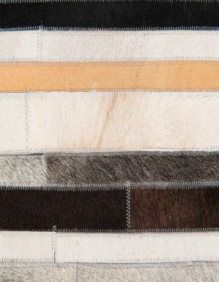 Detail image of 5' 1 x 7' 11 Cowhide Stocks Rug