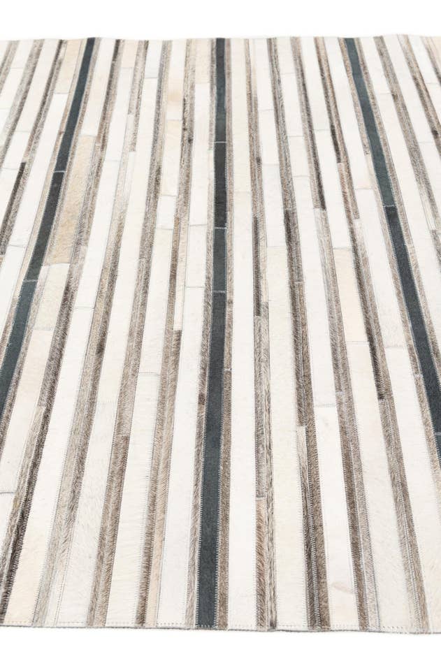 Detail image of 5' 1 x 7' 10 Cowhide Stocks Rug