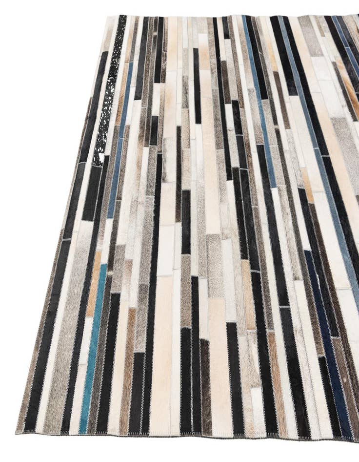 Detail image of 5' 1 x 7' 11 Cowhide Stocks Rug