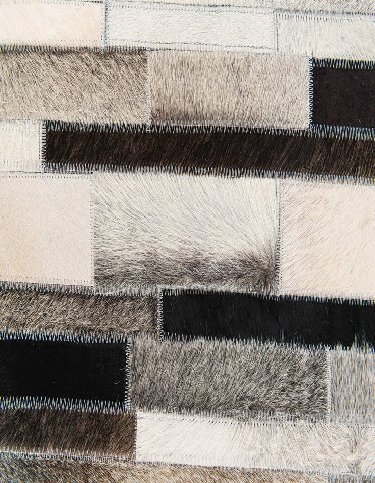 Detail image of 5' 1 x 7' 11 Cowhide Stocks Rug