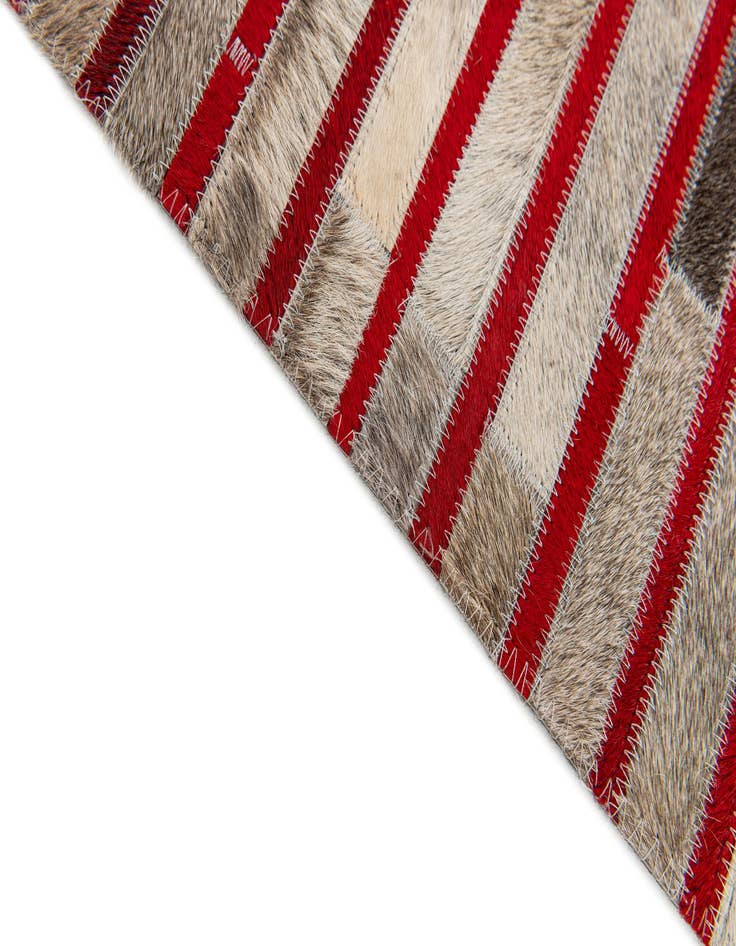 Detail image of 5' 1 x 7' 11 Cowhide Stocks Rug