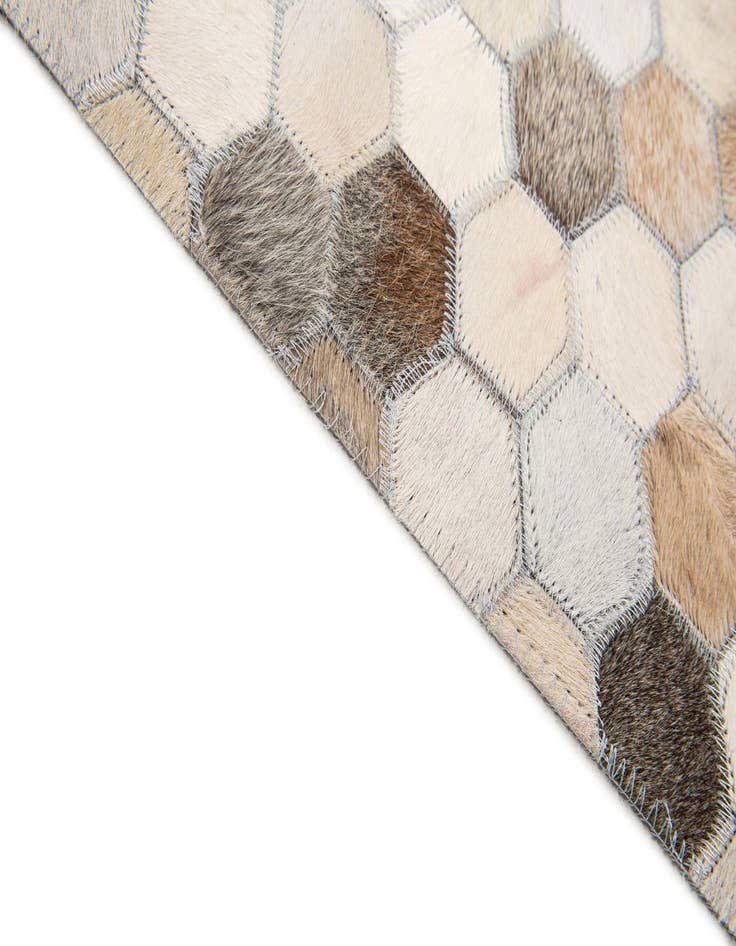 Detail image of 4' 11 x 7' 8 Cowhide Stocks Rug