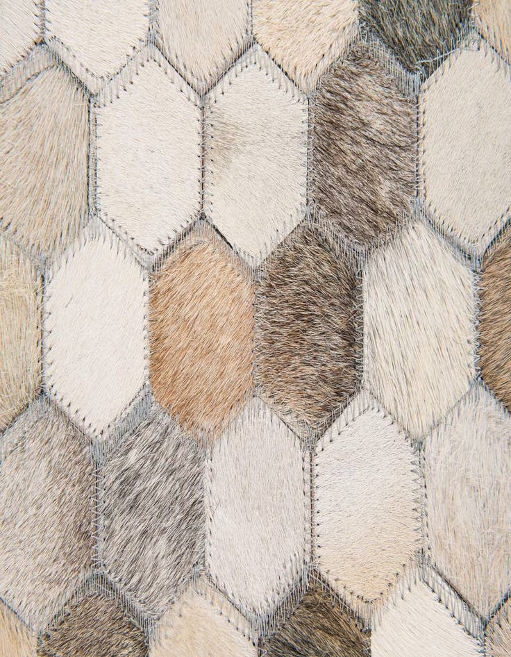 Detail image of 4' 11 x 7' 8 Cowhide Stocks Rug
