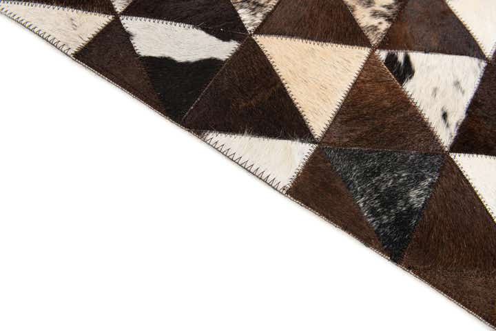5' x 8' 1 Cowhide Stocks Rug