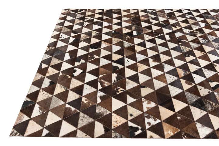 5' x 8' Cowhide Stocks Rug