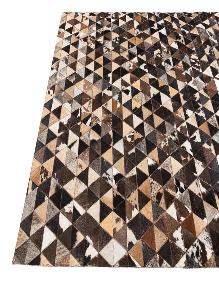 Detail image of 5' x 8' 1 Cowhide Stocks Rug