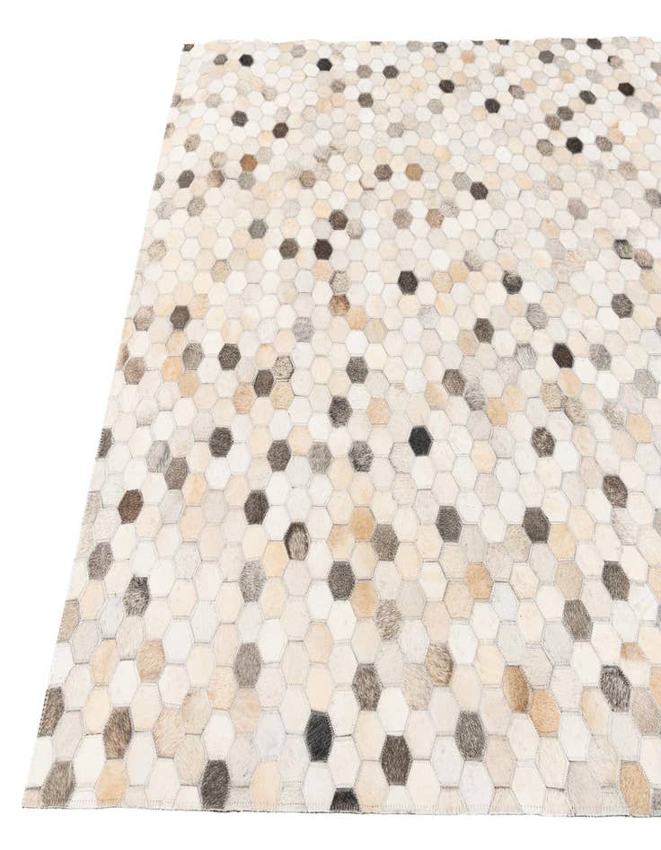 Detail image of 4' 9 x 7' 11 Cowhide Stocks Rug