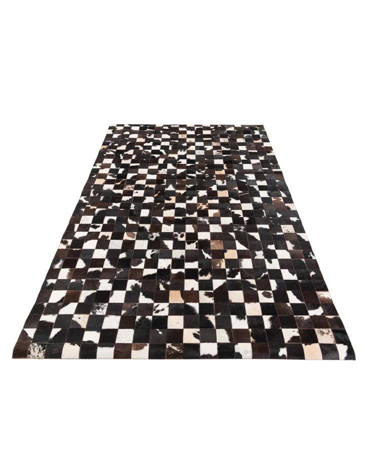 Detail image of 5' x 7' 11 Cowhide Stocks Rug