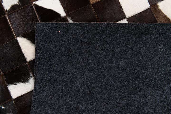 5' x 7' 11 Cowhide Stocks Rug