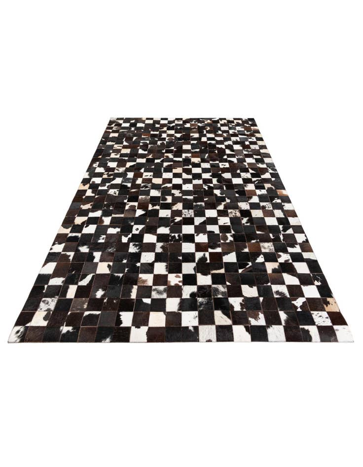 Detail image of 5' x 7' 11 Cowhide Stocks Rug