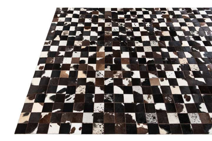 5' x 8' Cowhide Stocks Rug