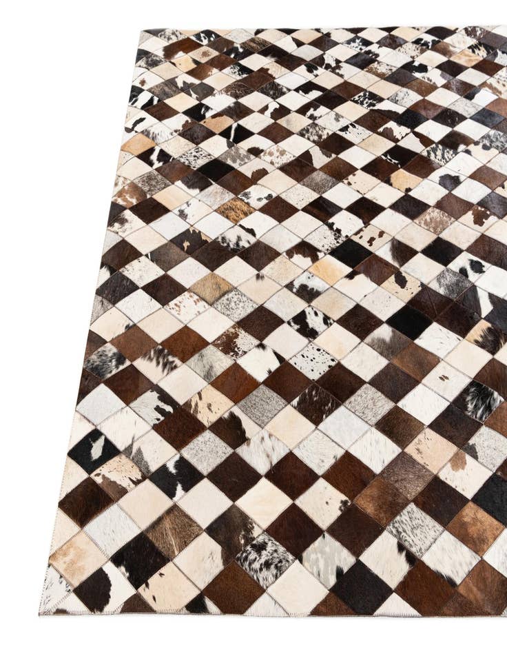 Detail image of 5' 7 x 8' Cowhide Stocks Rug