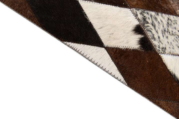 5' 7 x 8' Cowhide Stocks Rug