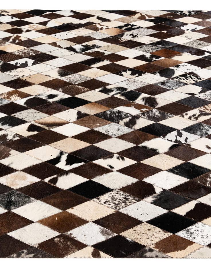 Detail image of 5' 8 x 7' 11 Cowhide Stocks Rug