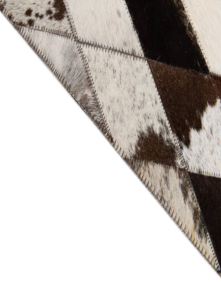 Detail image of 5' 8 x 7' 11 Cowhide Stocks Rug