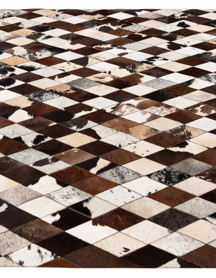 Detail image of 5' 8 x 7' 11 Cowhide Stocks Rug