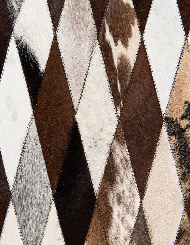 Detail image of 5' 8 x 7' 11 Cowhide Stocks Rug