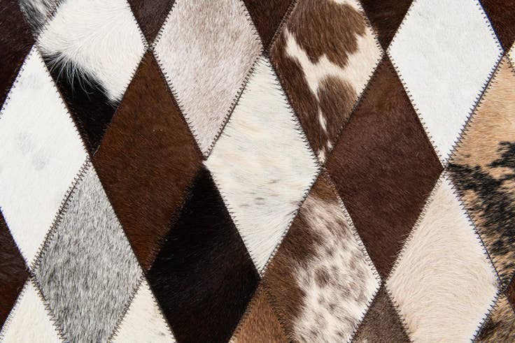 Detail image of 5' 8 x 7' 11 Cowhide Stocks Rug