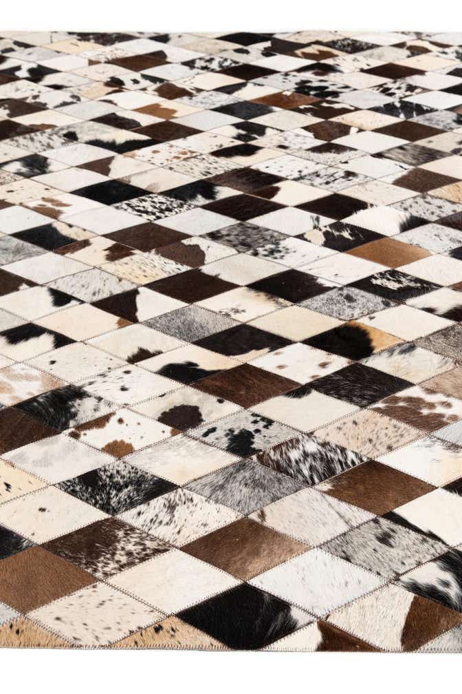 5' 7 x 8' Cowhide Stocks Rug