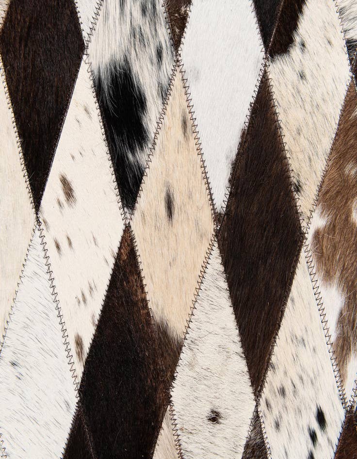Detail image of 5' 7 x 8' Cowhide Stocks Rug