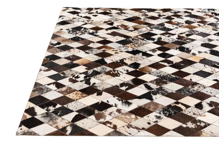 5' 7 x 8' Cowhide Stocks Rug