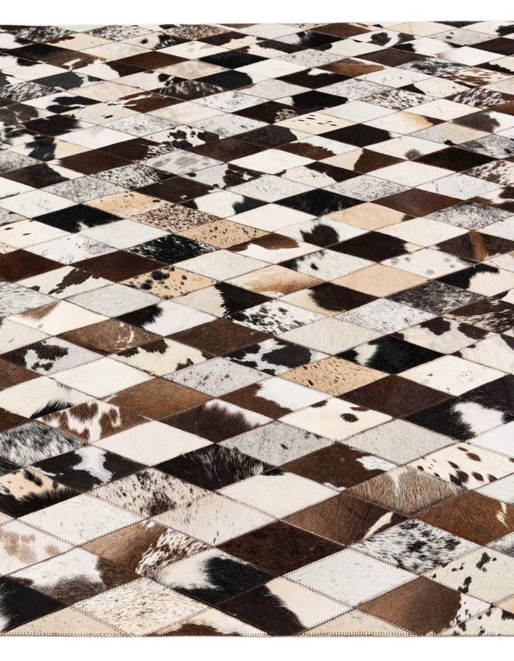 Detail image of 5' 8 x 7' 11 Cowhide Stocks Rug
