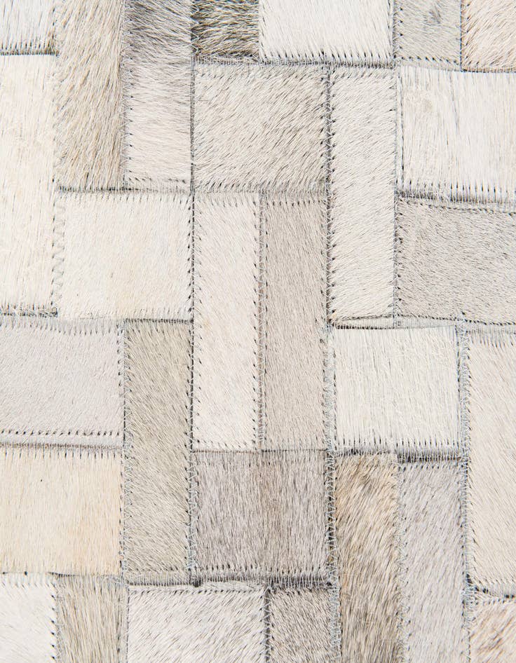 Detail image of 5' 7 x 7' 11 Cowhide Stocks Rug