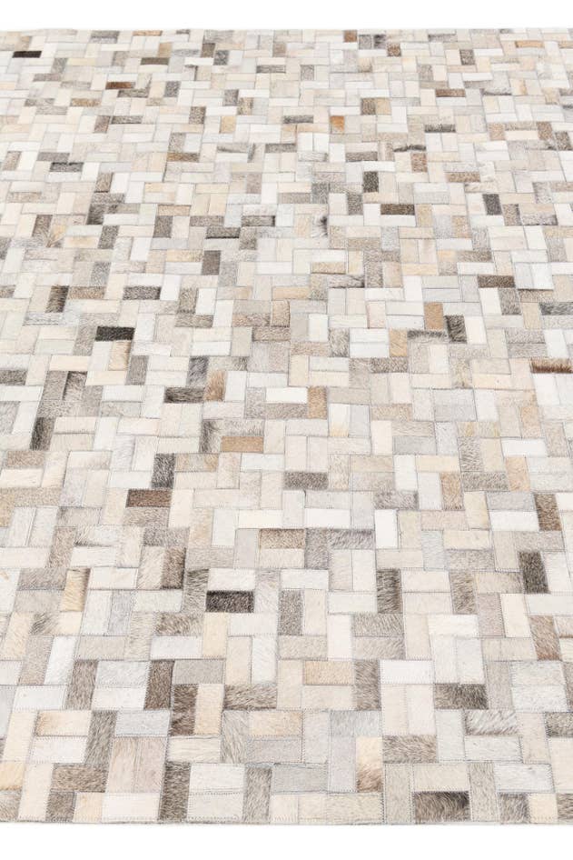 Detail image of 5' 7 x 7' 10 Cowhide Stocks Rug