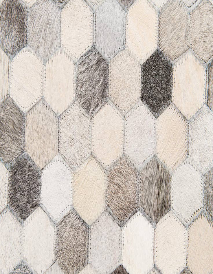 Detail image of 5' 8 x 7' 11 Cowhide Stocks Rug