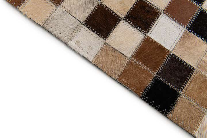 5' 1 x 8' Cowhide Stocks Rug