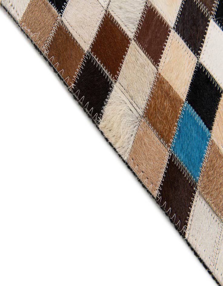 Detail image of 5' 1 x 7' 11 Cowhide Stocks Rug