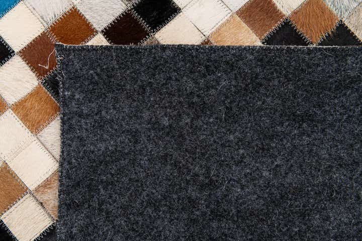 5' 1 x 7' 11 Cowhide Stocks Rug