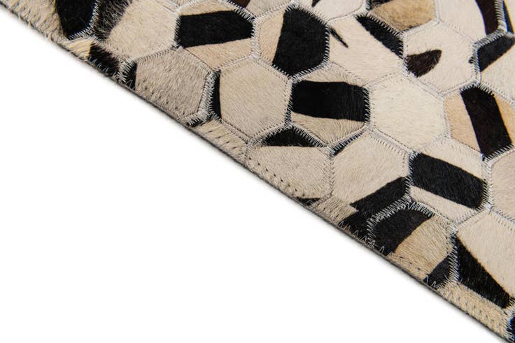 Detail image of 5' x 8' Cowhide Stocks Rug