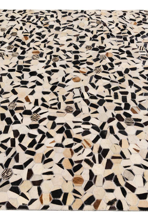 Detail image of 5' 1 x 7' 11 Cowhide Stocks Rug