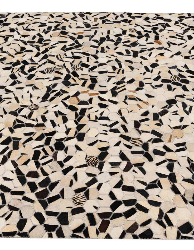Detail image of 5' 1 x 7' 11 Cowhide Stocks Rug